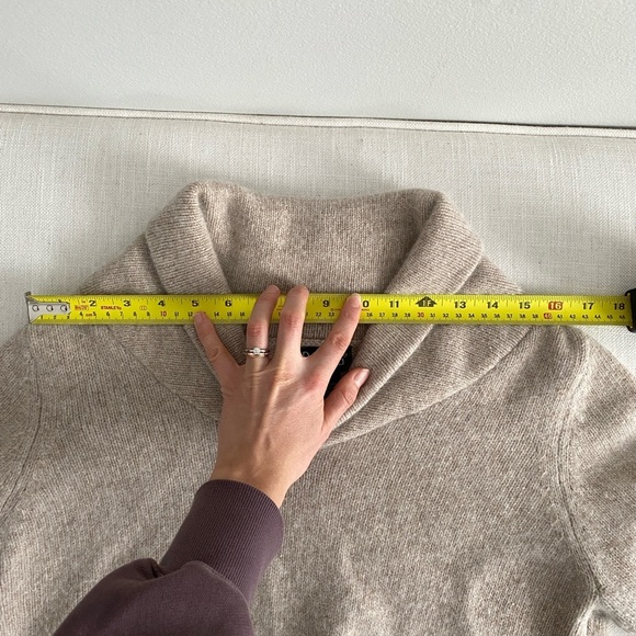 Rafaella Angora Rabbit Hair Lambswool Oatmeal Large Cowl Neck Sweater Size L - Picture 8 of 10